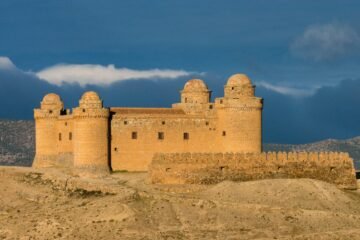 El castillo de La Calahorra, una cápsula del tiempo que abre cinco siglos después