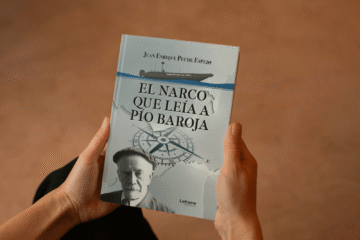 Juan Enrique Puche Espejo presenta una novela vibrante sobre destino y contrabando en el Estrecho