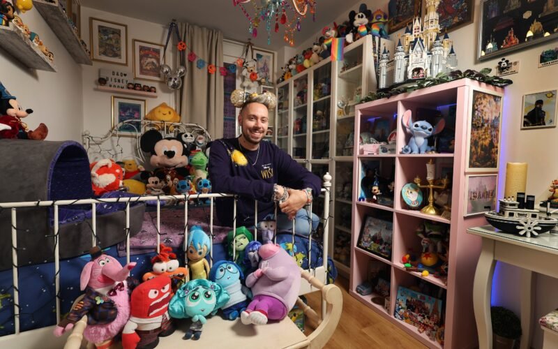 Adultos Disney, la tribu que ama al gigante cultural y lo transforma: “Todo lo que hay fuera deja de existir”