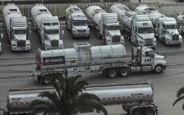 Gobierno Federal presume que se alcanzó un tope en diésel de 28 pesos por litro