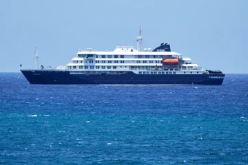 Crucero con brote de hantavirus no atracará en Canarias