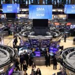Wall Street cierra con récord y el Nasdaq lidera ganancias mensuales y semanales