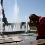 Francia registra 40 muertes por ahogamiento en medio de una ola de calor histórica