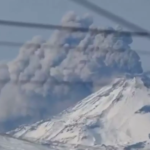 Reportan pulso de cenizas en complejo volcánico Nevados de Chillán