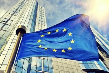 Unión Europea advierte a Trump que responderá «con rapidez y contundencia» si impone nuevos aranceles