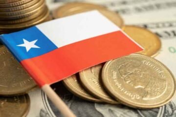 Estudio de la U. de Chile revela impacto de viviendas y pensiones en la desigualdad patrimonial