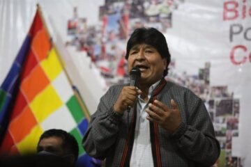 Denuncian a Evo Morales y a líderes sociales por «alzamiento armado» en bloqueos