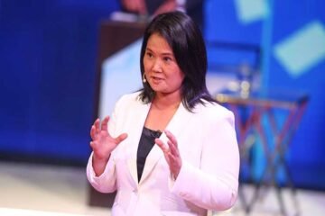 Fujimori admite su «poder político» en el Congreso de Perú durante estos últimos años de crisis institucional