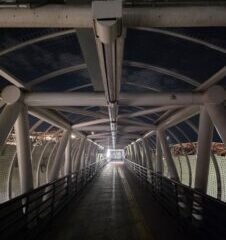 Concejal Guillermo Moreno denuncia abandono y falta de seguridad en estación Metro La Granja