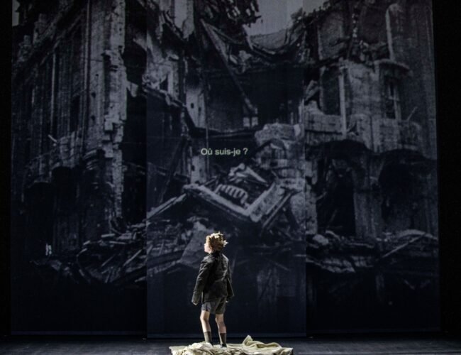Mozart intenta (infructuosamente) inyectar optimismo en el Festival d’Aix-en-Provence