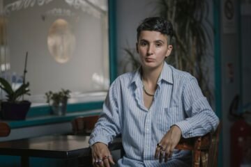 Fatima Daas, escritora: “Salir del armario se ha convertido en una obligación que no comparto”