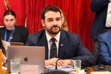 Subsecretario de Hacienda deja el cargo tras dar positivo en test de drogas
