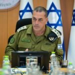 Israel sanciona a cinco militares por desnudar, vendar y atar a un detenido palestino