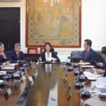 Perú trasladará festivos a los viernes desde 2027 para impulsar el turismo interno