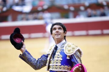 Castella, Talavante y Roca, protagonistas de un intrascendente cierre en San Sebastián