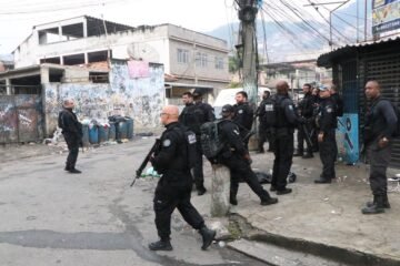 Seguridad pública domina los discursos de apertura de campaña de Lula y Flávio Bolsonaro en Brasil