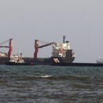 Emiratos suspende relaciones comerciales y financieras con Irán por lanzamiento de misiles