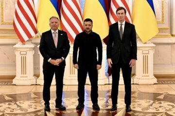 Witkoff anuncia “progresos sustanciales” tras reuniones con Putin y Zelenski