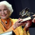 Ellen Burstyn, homenajeada en Venecia, se mete en la piel de una Marilyn anciana