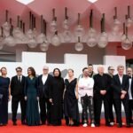 La deslumbrante ‘DAU’ culmina en Venecia la monumental epopeya experimental sobre el Nobel ruso Lev Landáu