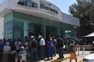 Banco del Bienestar paga 117 mil pesos para revisar antecedentes de nuevos empleados