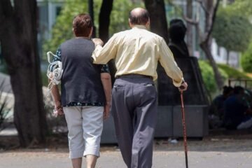 Cerca de un millón de trabajadores jubilados reciben menos de un salario mínimo, denuncia federación obrera