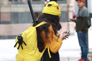 Asociación Mexicana de Internet advierte rezago digital por prohibición de celulares en escuelas