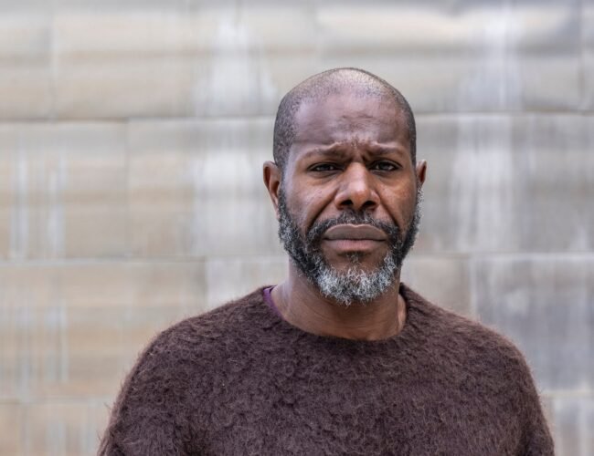 Steve McQueen, artista: “Vivimos en una época dominada por el miedo; a mí me interesa el amor”