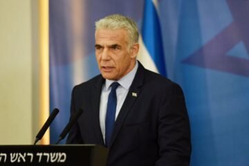 Lapid reivindica triunfo opositor en Israel, pero admite dificultades para formar Gobierno