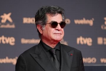 Irán condena a cinco años de prisión al cineasta Jafar Panahi por rebeldía y confisca sus bienes